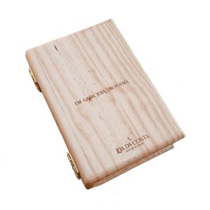 Porta-Joias em Madeira Maciça